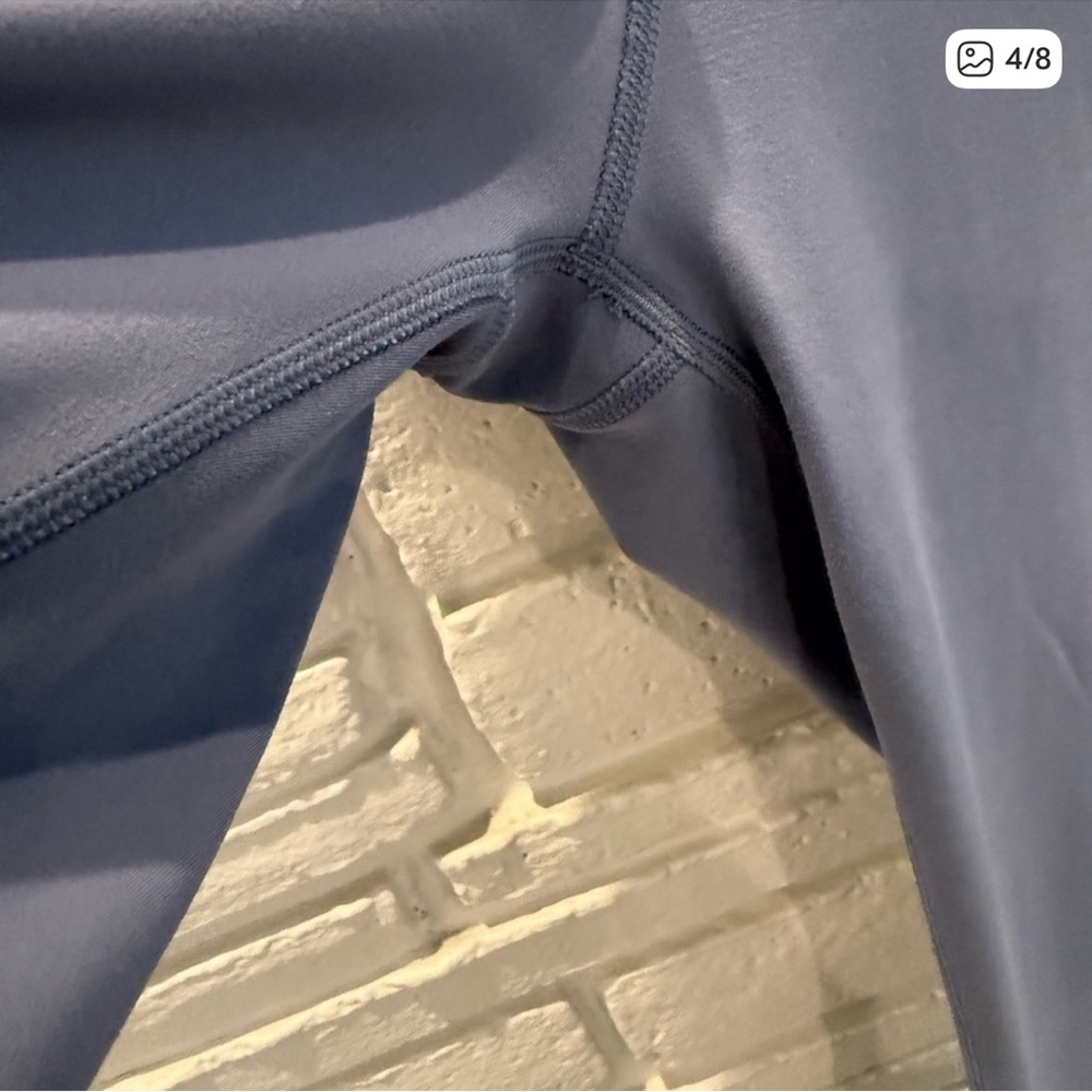 NEW Vuori All the Feels Legging Blue  - Small - Picture 5 of 6